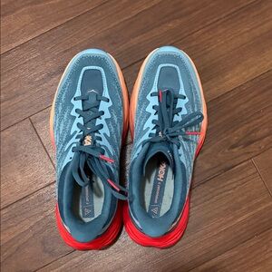 Hoka Speedgoat 5 Sneakers